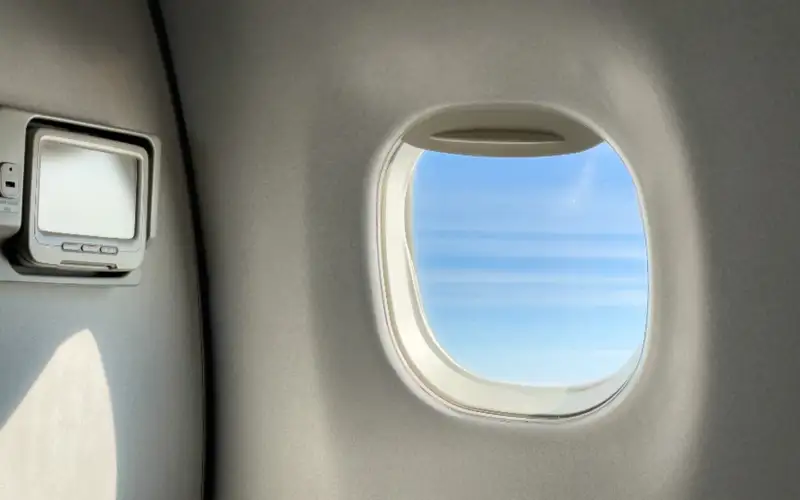 Jet Lag: 8 Simple Steps to Beat It Before, During and After Flying