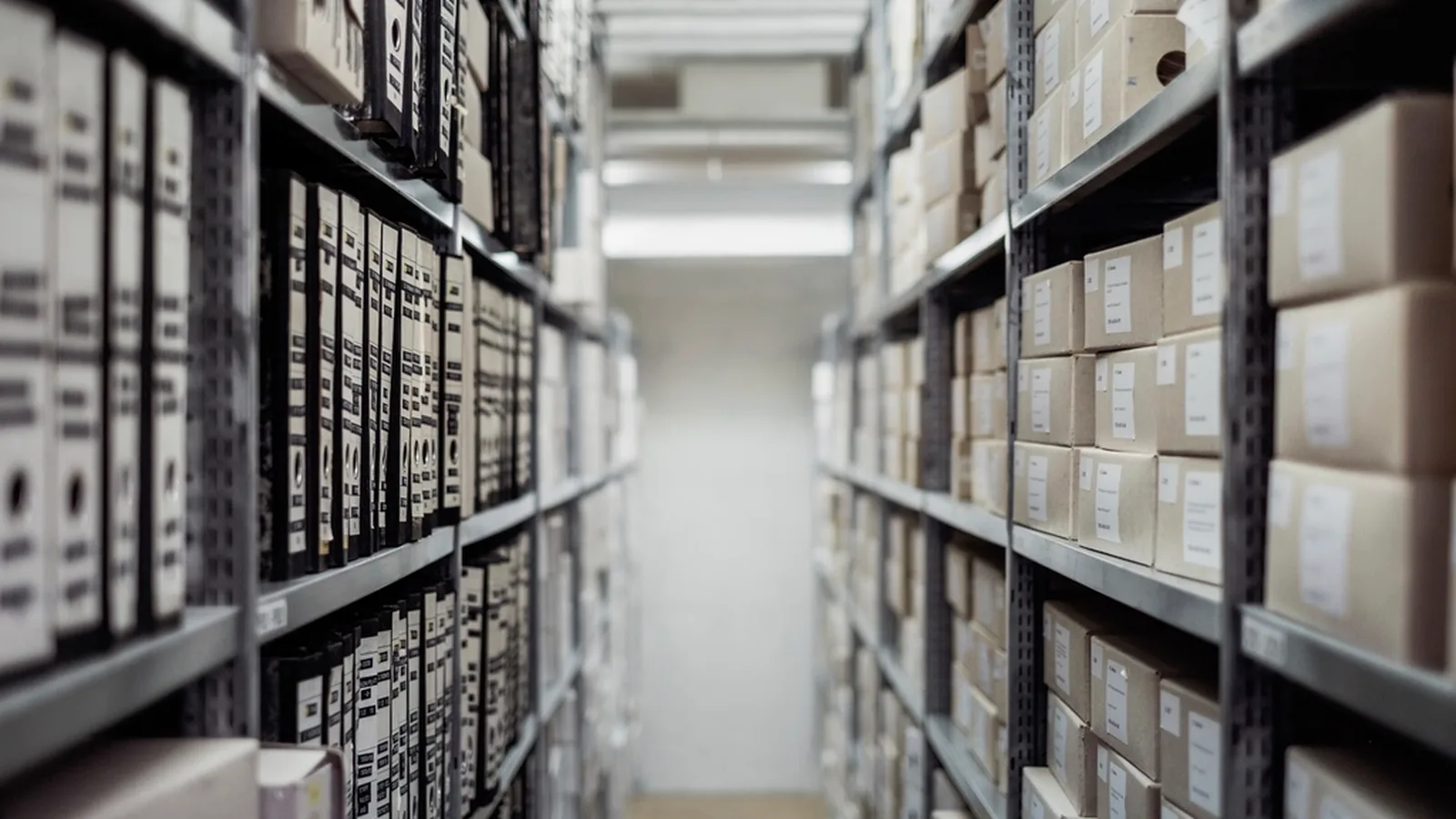 Purchase Order vs Invoice: 6 Simple Differences Explained