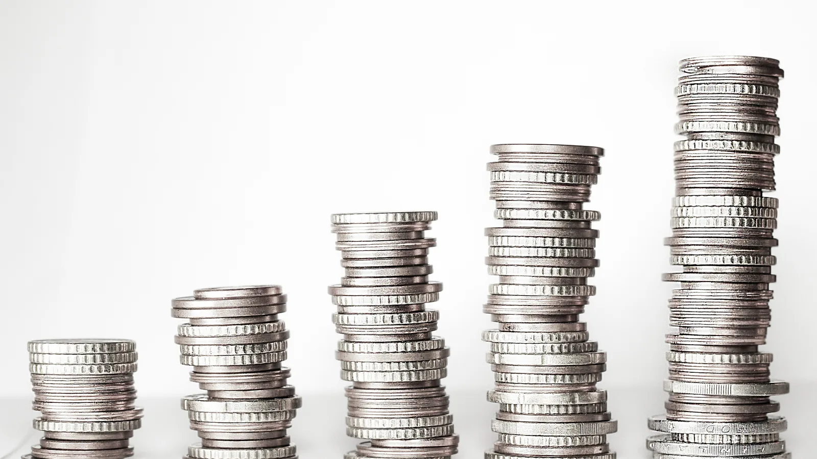 Simple Interest vs Compound Interest: 5 Key Differences