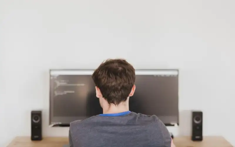 Supply Chain Attack Explained: 6 Ways to Cut the Risk