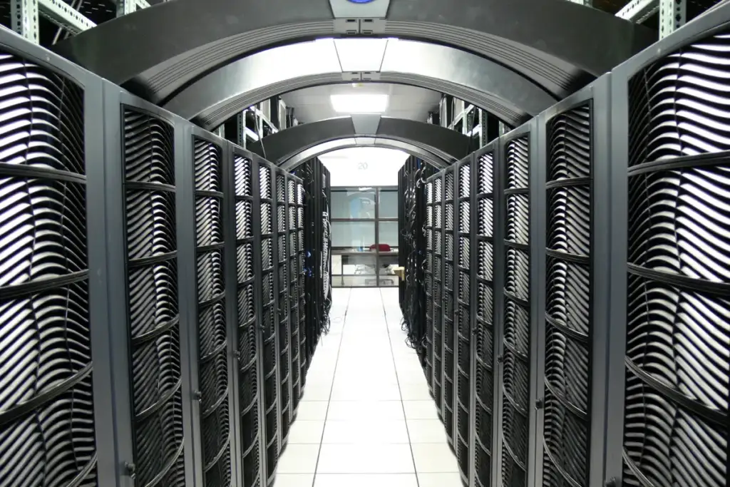 AI agent: Virginia Tech - data center