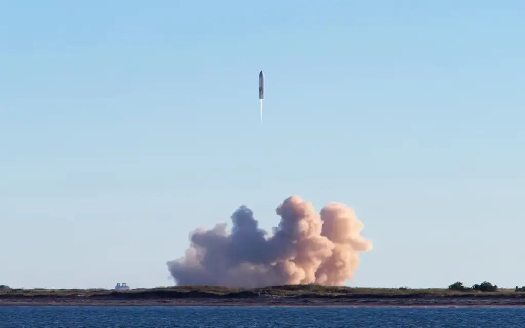 Tesla flying car: SpaceX Starship SN8 launch as viewed from South Padre Island